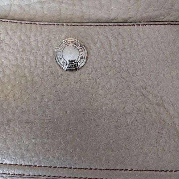 COACH SHOULDER BAG - Picture 6 of 9
